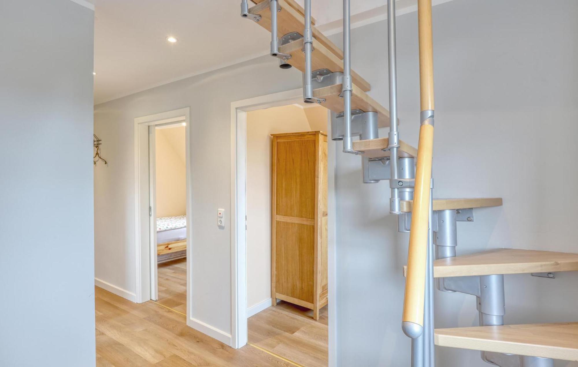 3 Bedroom Gorgeous In Apartment